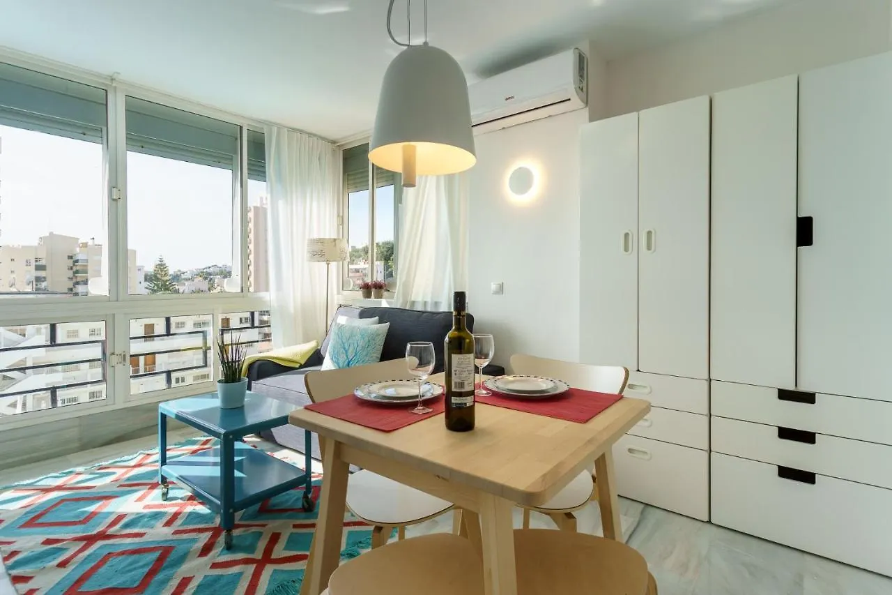 Malagasuite Carihuela Apartments Torremolinos