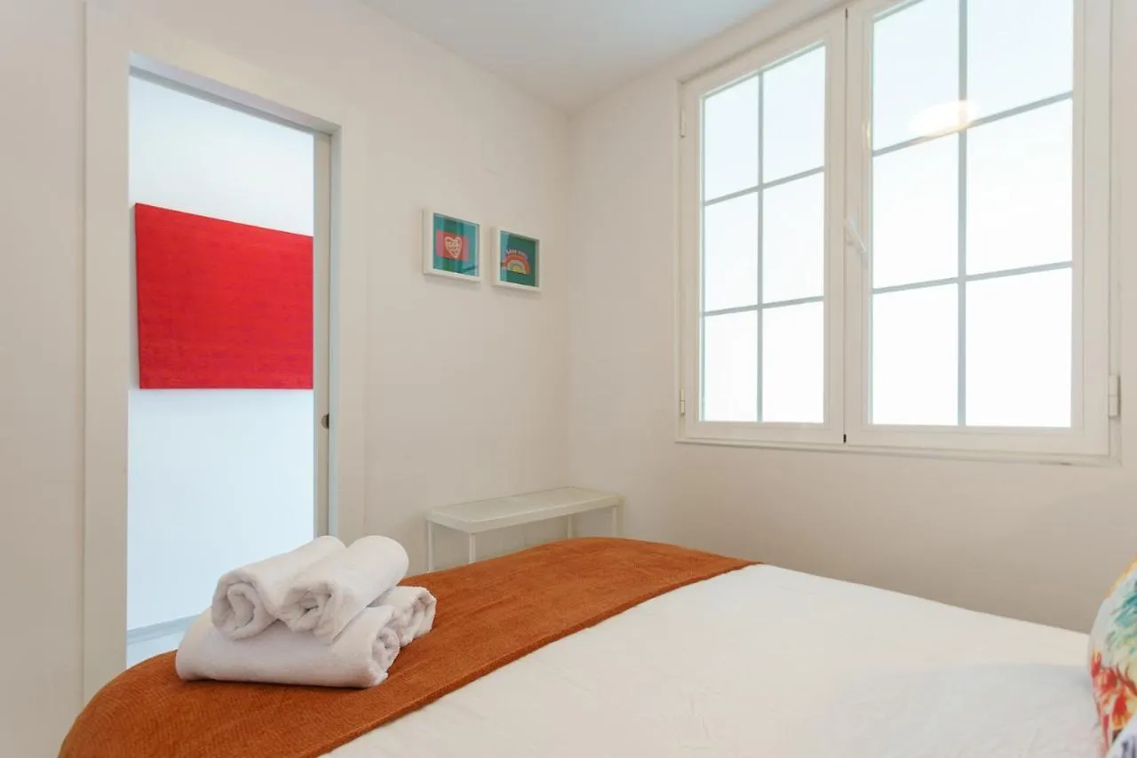 Malagasuite Carihuela Apartments 토레몰리노스 0*,