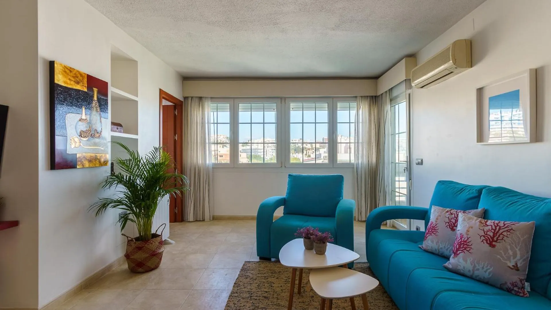 Malagasuite Carihuela Apartments Torremolinos