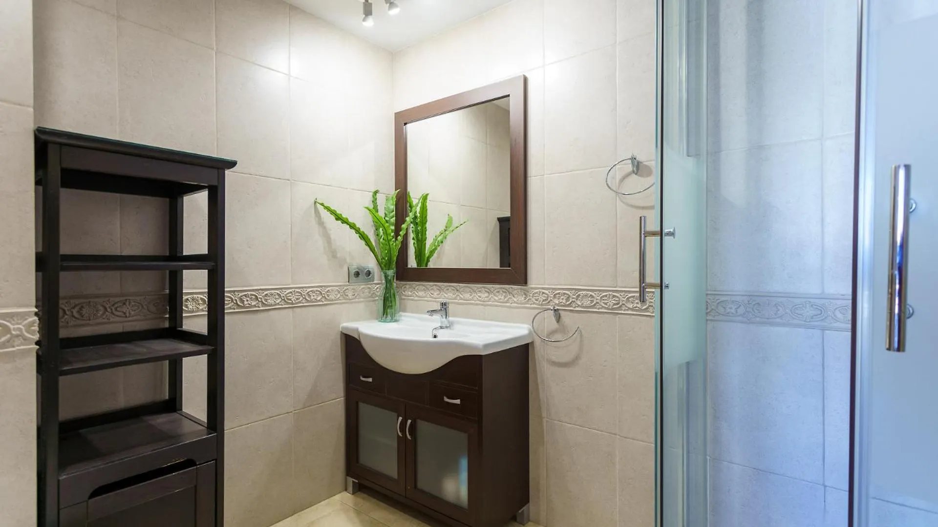 Malagasuite Carihuela Apartments Torremolinos
