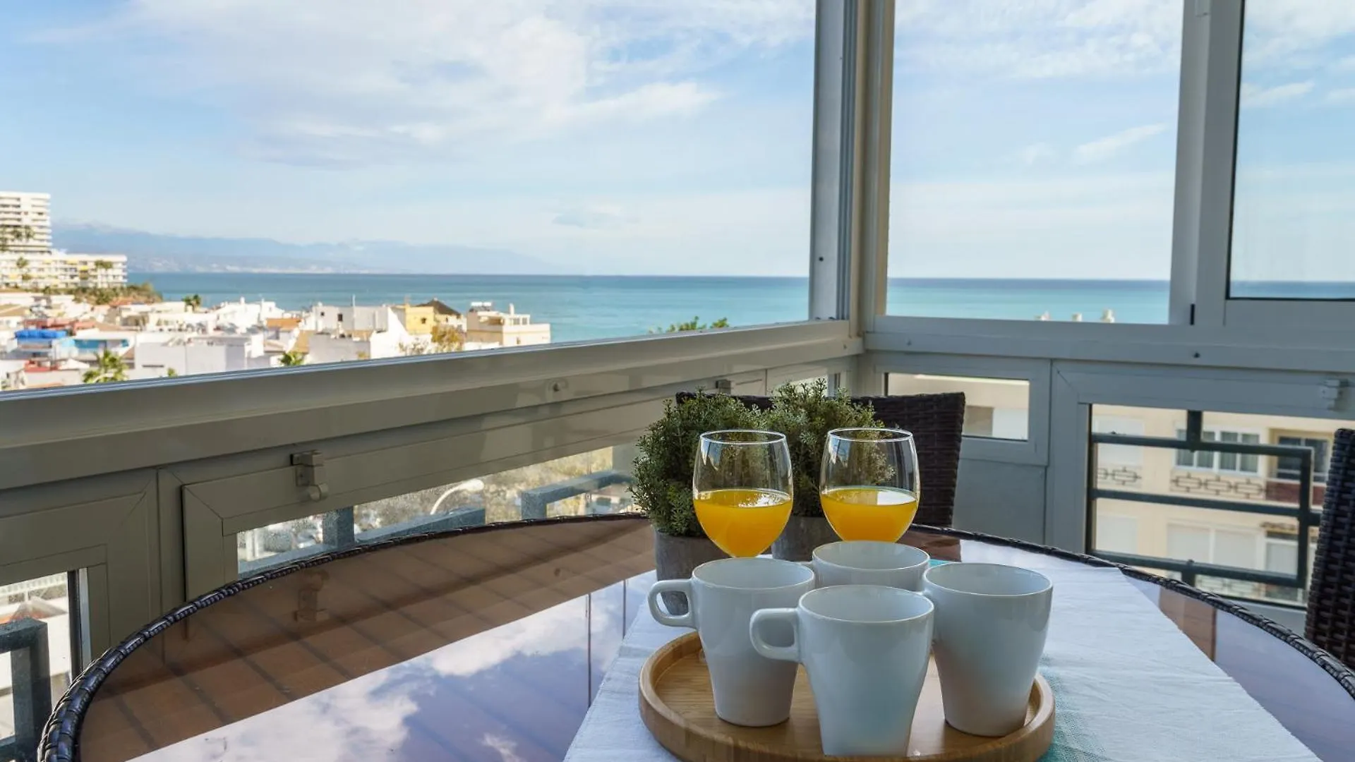 Malagasuite Carihuela Apartments Torremolinos